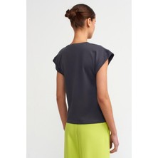 Nazen Giyim Sıfır Yaka Kısa Kollu Antrasit Kadın T-Shirt 3504-2Y5
