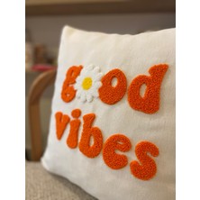 Good Vibes Işlemeli Pamuklu 43X43CM Kırlent Yastık Kılıfı - Punch Işlemeli Yastık Kılıfı
