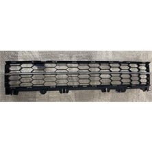 Parça Dükkanda Orta Izgara Kromlu Superb  2020>>