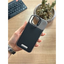iPhone 13/14 Standlı Karbon Kılıf SOOCASE624