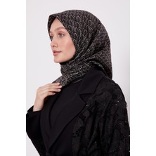 Siyah El Yazısı Desen Twill Ipek Eşarp