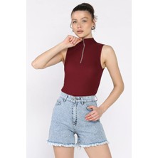 Kadın Taşlı Paça Püsküllü Jean Kot Şort P-00017020