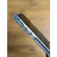 Iphone 16 Şeffaf Darbe Koruyuculu Sert Silikon Kılıf