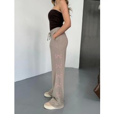 Vibe Unico Osy Modal Yumuşak Dokulu Kumaş Nakış Işlemeli Rahat Bol Paça Eşofman Pantalon - Bej