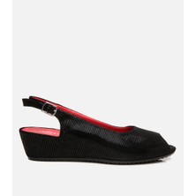 Hotiç Kadın Deri Siyah Esnek Dolgu Topuklu Sandalet