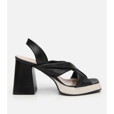 Hotiç Kadın Deri Siyah Kalın Topuklu Sandalet