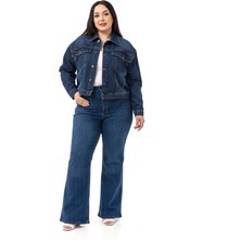 Büyük Beden Göğüsten Çift Cepli Kısa Lacivert Denim Ceket