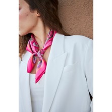 Kadın Pembe Çiçek Desenli Fular Bandana