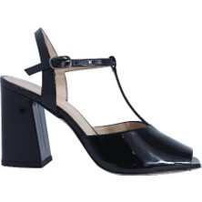 Poletto  Hakiki Deri Sıyah Sandalet Topuklu 380 32 V1