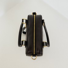 Neka Kahverengi Charm Detaylı El, Kol ve Omuz Çantası