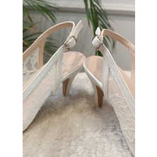 Elegance Dantel Detay Sivri Burun Topuk Dekolteli 7 cm Ince Topuk Saten Beyaz Gelin Ayakkabısı