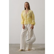 Mira Cotton Kalp Detaylı Bağlamalı Brode Bluz - Sarı