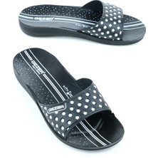 Yazlık Kadın Puantiyeli Terlik