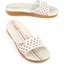 Yazlık Kadın Puantiyeli Terlik