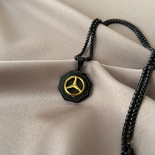 Siyah Logolu Madalyon Kolye