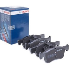 Bosch Diskli fren balatası seti; ön BMW 116 i 9/2012 - 2/2015 100 kW F 21
