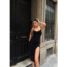 Askılı Yırtmaçlı Uzun Elbise