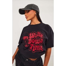 Wine Down Time Baskılı Oversize T-Shirt