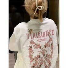 Shoprise Kadın Oversize Beyaz Çiçekli Baskılı Kısa Kollu TShirt Günlük Stil 2025 Yaz