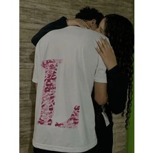 Sevgiliye Harfli Öpücük Kiss Design Baskılı Oversize Unisex T-Shirt