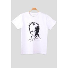 Shoprise Beyaz Atatürk Baskılı T-Shirt Kadın Kısa Kol Günlük Stil Oversize Kesim 2XL