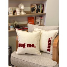 Hug Me - Amor Yazılı Punch Işlemeli 2li Kırlent Kılıfı Seti- 43X43CM - 2li Punch Kırlent Kılıfı Seti