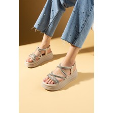 Pembe Potin Taş Detaylı Yüksek Taban Çok Bantlı Lastikli Kadın Sandalet 018-312-24TAŞLI