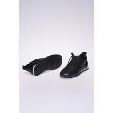 Siyah Deri Kadın Sneakers Ayakkabı