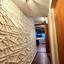 Bella Carpeti 3D Pvc Kabartmalı Kendinden Yapışkanlı Duvar Kağıdı Paneli Çizgi Model Beyaz Renk 50X50CM