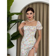Concon Moda Yazgülü Yırtmaçlı Mavi Çiçekli Elbise