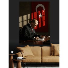 Mustafa Kemal Atatürk ve Bayrak Dekoratif Kanvas - Mdf Ahşap Tablo