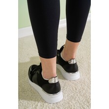 Mulini Beyaz Tabanlı Fileli Siyah Rahat Kadın Sneaker