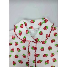 Çilek Baskılı Unisex Pijama Takım