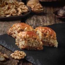 Cevizli Baklava Tepsi