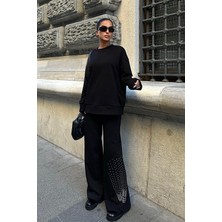 Gümüş Taşlı Detaylı ve Bisiklet Yaka Uzun Kollu Oversize Kadın Bluz Pantolon Takımı (2 Parça) Siyah