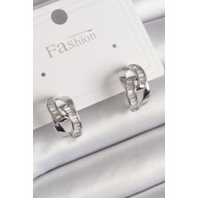 Pirinç Gümüş Renk Zirkon Taşlı Zincir Model Kadın Küpe