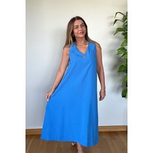Yeni Sezon Premium Kalite Kumaş V Yaka Şık Rahat Basic Midi Boy Elbise