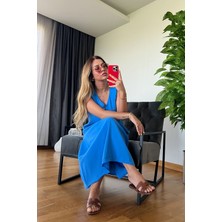 Yeni Sezon Premium Kalite Kumaş V Yaka Şık Rahat Basic Midi Boy Elbise