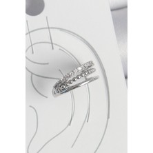 Pirinç Gümüş Renk Zirkon Taşlı 3'lü Sıralı Model Kadın Kıkırdak Küpe