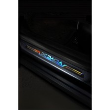 Dacia Uyumlu Aynalı Kapı Eşiği Koruma Sticker Seti 4'lü Gümüş
