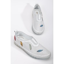 Hakiki Deri Ortopedik Kadın Günlük Ayakkabı Beyaz Lazer Yaprak Desenli