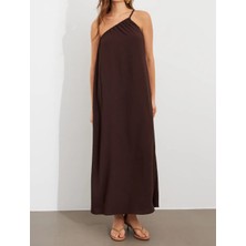 Asimetrik Askılı Bol Kesim Maxi Elbise