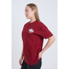 Kadın Oversize Baskılı Tişört Bordo Original Vintage