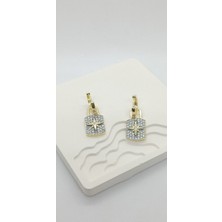 Taş ve Yıldız Figür Sallantılı Küpe