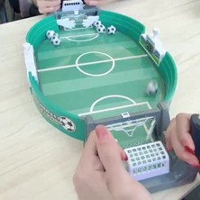 Çocuklar Için Eğitici El Tipi Savaş Makinesi Ebeveyn-Çocuk Iki Kişilik Masa Oyunu Büyük Futbol Sahası Oyuncağı 6 Top ile (Yurt Dışından)