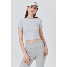 Karmelanj Slim Fit Bisiklet Yaka Crop Tişört 3058