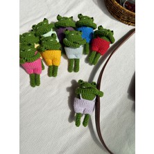 Kurbağa Amigurumi Çanta Charmı, Sarılan Kurbağa Çanta Süsü