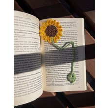 El Yapımı Örgü Ayçiçeği Kitap Ayracı – Vintage Tasarım
