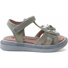 516 Kız Çocuk Okul Öncesi Taşlı Sandalet