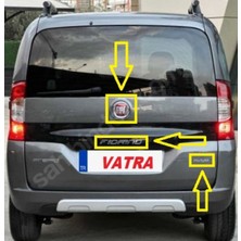 Fiorino. Combi 1.3 Multijet Trekking 2016-2021 Multijet Kırmızı "j" ve Fıorıno Krom Bagaj Yazı Arma